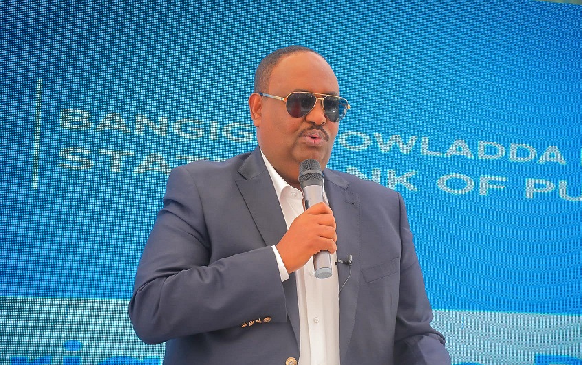 Deni oo iclaamiyay dagaal.jpg